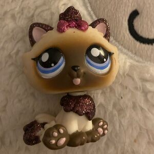 Hasbro LOS Himalayan cat